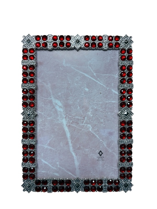 Concepts Other - ⭐️ NWOT Concepts Decorative Red and Silver Accent Picture Frame - 4” x 6” - #1